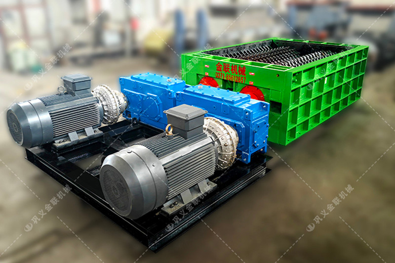 強(qiáng)力雙齒輥破碎機(jī),分級齒輥式破碎機(jī)廠家,大石頭破碎機(jī)價(jià)格 強(qiáng)力雙齒輥破碎機(jī),分級齒輥式破碎機(jī)廠家,大石頭破碎機(jī)價(jià)格