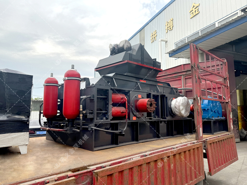 宣稱“投資小、回報快”的800型液壓對輥制砂機(jī),實際效果究竟如何? 宣稱“投資小、回報快”的800型液壓對輥制砂機(jī),實際效果究竟如何?